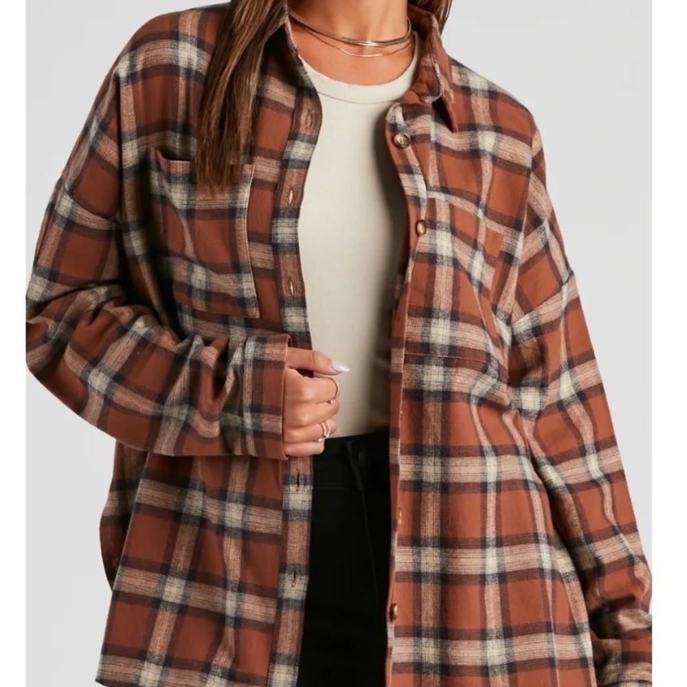 Windsor Brown Plaid Button Up Flannel Top. Size small. 100% Cotton